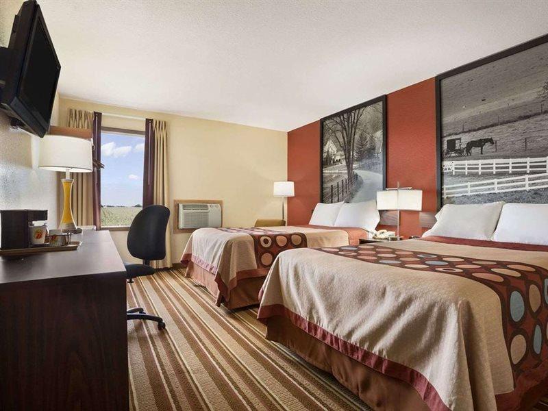 Super 8 By Wyndham Mattoon Hotel Eksteriør billede