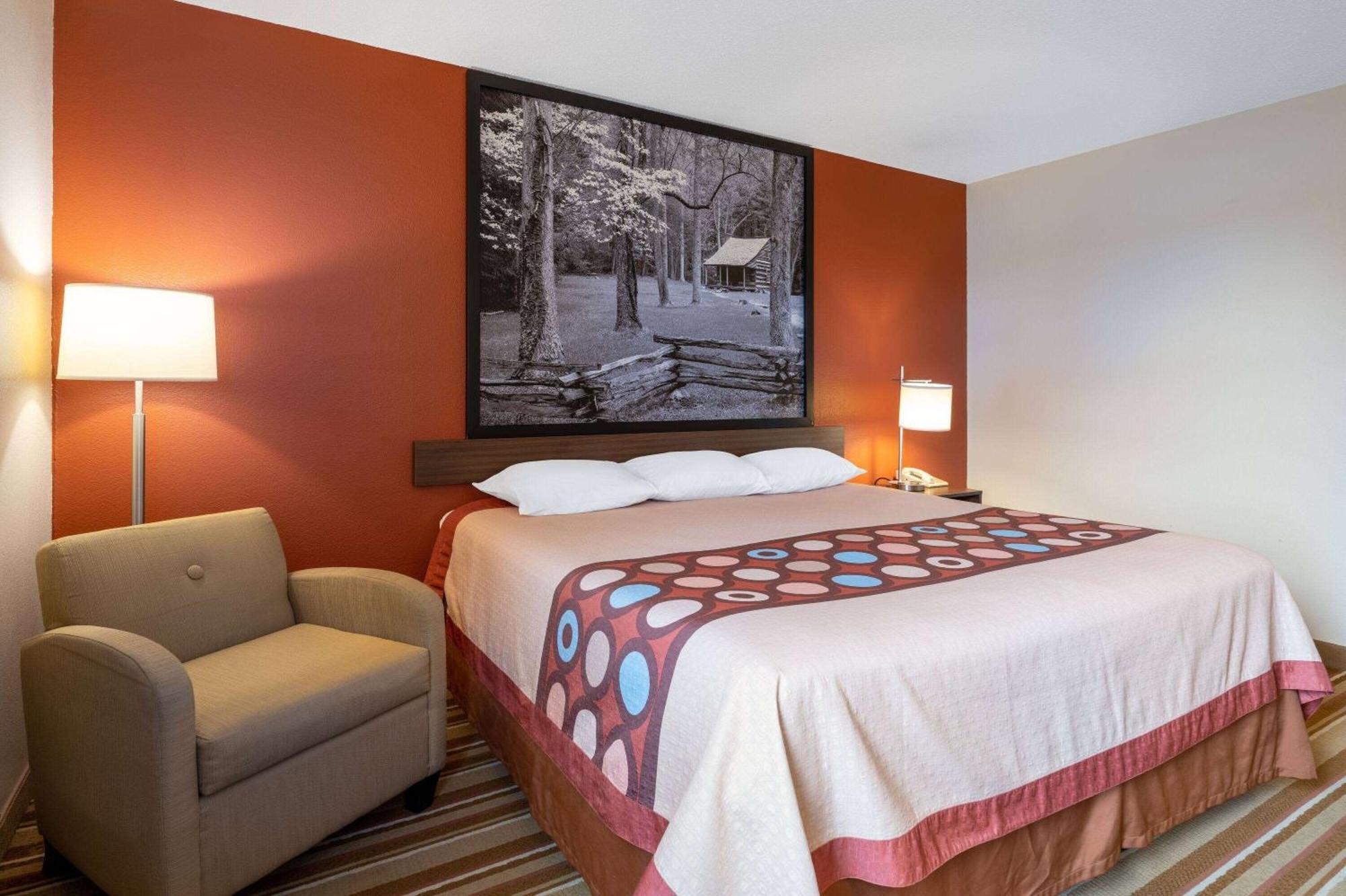Super 8 By Wyndham Mattoon Hotel Eksteriør billede